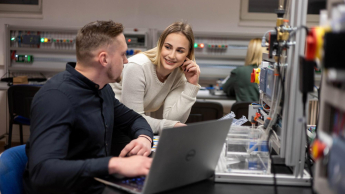 Transport, spedycja, magazynowanie | Uniwersytet WSB Merito Bydgoszcz: studenci_licencjat_pracownia