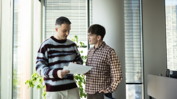 Administracja | Studia I stopnia w Bydgoszczy | Uniwersytet WSB Merito Bydgoszcz: Studenci na zajęciach