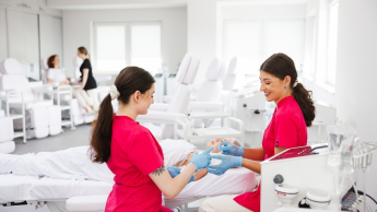 Kosmetologia kliniczna i holistyczna | Studia podyplomowe w Bydgoszczy | Uniwersytet WSB Merito Bydgoszcz: lic