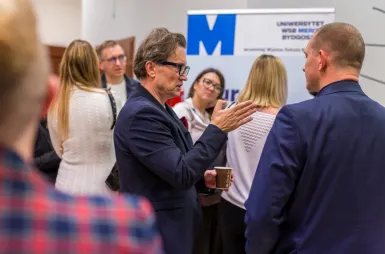 19 listopada | Premiera książki Tomasza Gordona - „12 nawyków szefa doskonałego” | Aktualności | Uniwersytet WSB Merito Bydgoszcz: Premiera książki Tomasza Gordona „12 nawyków szefa doskonałego” – uczestnicy wydarzenia