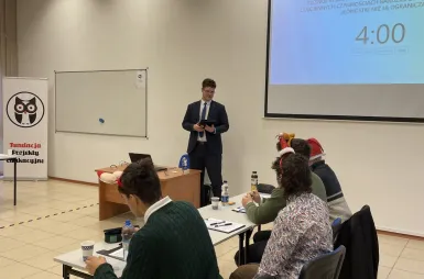 Debata oksfordzka w ramach Kujawsko‑Pomorskiej Ligi Debat na Uniwersytecie WSB Merito Bydgoszcz | 18.12.2025 [GALERIA ZDJĘĆ] | Uniwersytet WSB Merito Bydgoszcz: uczestnicy debaty