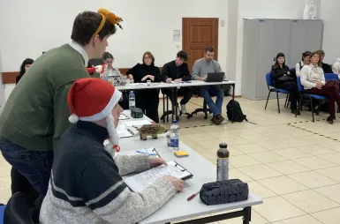 Debata oksfordzka w ramach Kujawsko‑Pomorskiej Ligi Debat na Uniwersytecie WSB Merito Bydgoszcz | 18.12.2025 [GALERIA ZDJĘĆ] | Uniwersytet WSB Merito Bydgoszcz: uczestnicy debaty oksfordzkiej