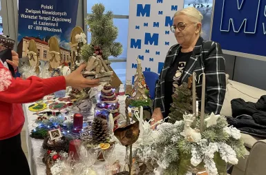 Kiermasz Świąteczny na Uniwersytecie WSB Merito Bydgoszcz | 04.12.2025 [GALERIA ZDJĘĆ] | Aktualności | Uniwersytet WSB Merito Bydgoszcz: Kiermasz świąteczny - stoiska uczestników