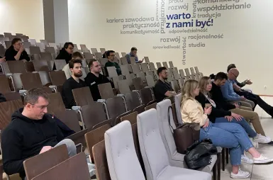 Wydarzenie BRAVE AI COMMUNITY BYDGOSZCZ #3 [GALERIA ZDJĘĆ] | Aktualności | Uniwersytet WSB Merito Bydgoszcz: uczestnicy brave ai 3