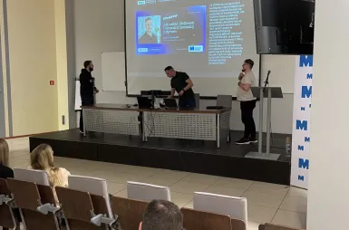 Wydarzenie BRAVE AI COMMUNITY BYDGOSZCZ #3 [GALERIA ZDJĘĆ] | Aktualności | Uniwersytet WSB Merito Bydgoszcz: uczestnicy brave ai 3