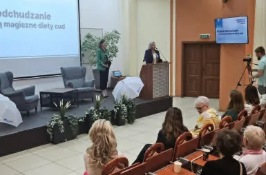 Naturalny Glow: Świadoma Pielęgnacja i Zdrowy Styl Życia [GALERIA ZDJEĆ] | Aktualności | Uniwersytet WSB Merito Bydgoszcz: uczestnicy wydarzenia naturalny glow