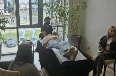 Naturalny Glow: Świadoma Pielęgnacja i Zdrowy Styl Życia [GALERIA ZDJEĆ] | Aktualności | Uniwersytet WSB Merito Bydgoszcz: uczestnicy wydarzenia naturalny glow