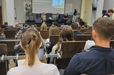 Seminarium „Prawo mieszkaniowe w praktyce – spółdzielnie, wspólnoty i najem instytucjonalny” | 13 czerwca [GALERIA ZDJĘĆ] | Uniwersytet WSB Merito Bydgoszcz: uczestnicy seminarium