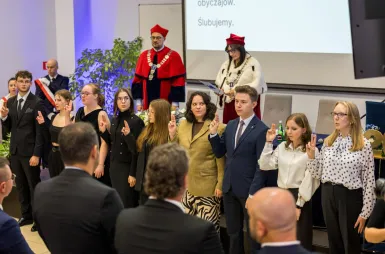 Inauguracja Roku Akademickiego 2026/2027 [GALERIA ZDJĘĆ] | Aktualności | Uniwersytet WSB Merito Bydgoszcz: Inauguracja roku akademickiego 2026/2027 Uniwersytet WSB Merito Bydgoszcz