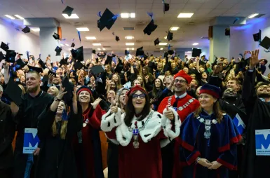 Uroczyste wręczanie dyplomów UWSB Merito Bydgoszcz