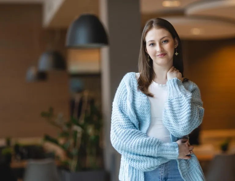 Kierunki biznesowe - mniejsza inwestycja, ten sam zwrot! | Uniwersytet WSB Merito Bydgoszcz: studentka_uniwersytet_merito