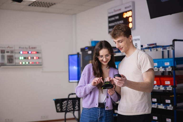 AI w logistyce | Studia I stopnia w Bydgoszczy | Uniwersytet WSB Merito Bydgoszcz: bydgoszcz_laboratoria_logistyczne