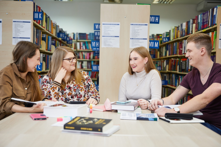Realizowane badania | Uniwersytet WSB Merito Bydgoszcz: bydgoszcz_biblioteka_studenci