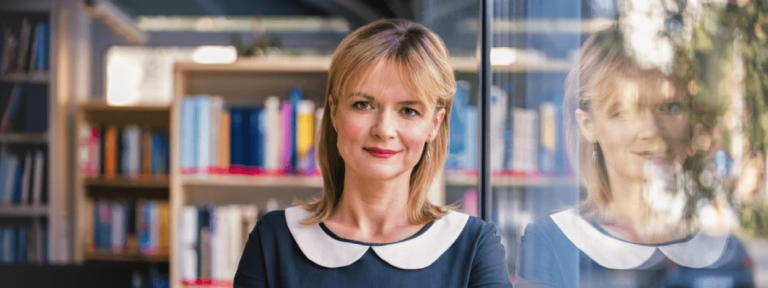 Walentynkowy podcast: O miłości, związkach i współczesnych relacjach | Aktualności | Uniwersytet WSB Merito Bydgoszcz: dr Magdalena Nowak-Paralusz