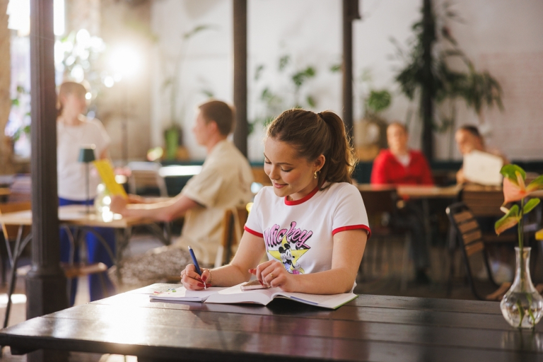 Finanse cyfrowe | Studia I stopnia w Bydgoszczy | Uniwersytet WSB Merito Bydgoszcz: Studentka I_II st