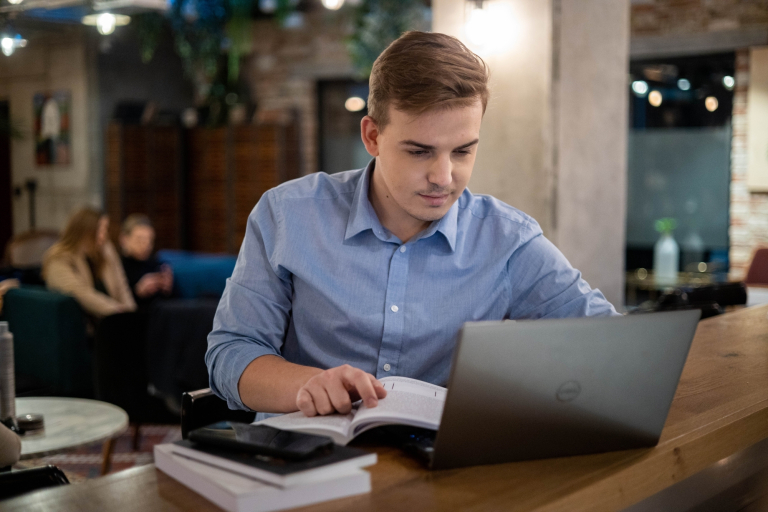 Informatyka w biznesie | Studia I stopnia w Bydgoszczy | Uniwersytet WSB Merito Bydgoszcz: SW