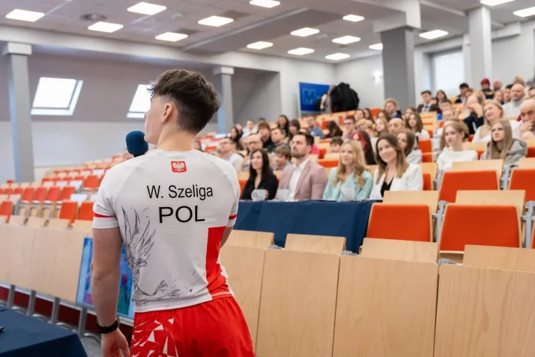 Marzenia, odwaga i wielkie plany. Gala finałowa II edycji Stypendium Marzeń | Aktualności | Uniwersytet WSB Merito Bydgoszcz: wojciech szeliga