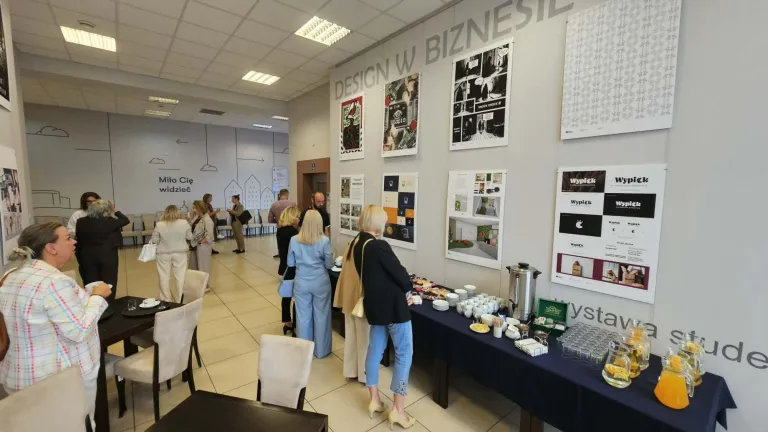 Wieczór dla Rodziców Przyszłych Studentów | Aktualności | Uniwersytet WSB Merito Bydgoszcz: catering podczas drwi otwartych
