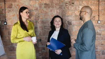 Inspektor Ochrony Danych | Studia podyplomowe w Chorzowie | Uniwersytet WSB Merito Chorzów: uczestnicy studiów podyplomowych realizujący zadanie projektowe