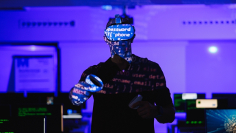 Sieci komputerowe i bezpieczeństwo systemów informatycznych | Studia I stopnia w Chorzowie | Uniwersytet WSB Merito Chorzów: wykorzystanie sprzętu VR