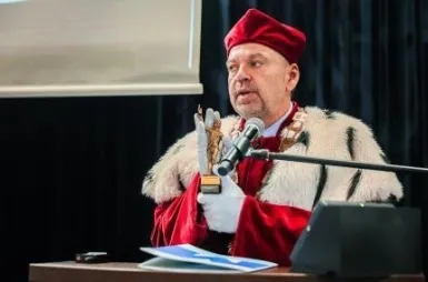 Quod bonum, felix, faustum fortunatumque sit! Uniwersytet WSB Merito Chorzów rozpoczął rok akademicki 2025/2026 | Uniwersytet WSB Merito Chorzów: Inauguracja roku akademickiego