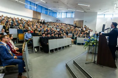 Inauguracja Roku Akademickiego 2026/2027 w Uniwersytecie WSB Merito Chorzów | Aktualności | Uniwersytet WSB Merito Chorzów: wykład inauguracyjny 