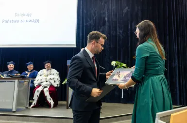 Inauguracja Roku Akademickiego 2026/2027 w Uniwersytecie WSB Merito Chorzów | Aktualności | Uniwersytet WSB Merito Chorzów: Nagrodzony wykładowca