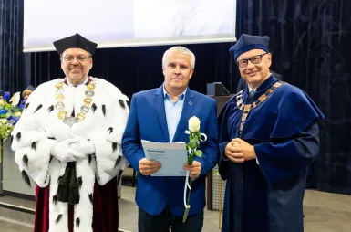 Inauguracja Roku Akademickiego 2026/2027 w Uniwersytecie WSB Merito Chorzów | Aktualności | Uniwersytet WSB Merito Chorzów: Nagrodzony wykładowca