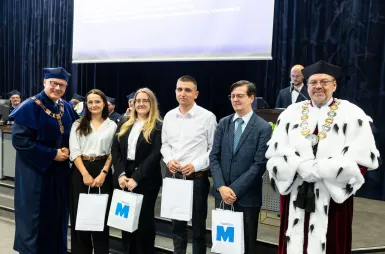 Inauguracja Roku Akademickiego 2026/2027 w Uniwersytecie WSB Merito Chorzów | Aktualności | Uniwersytet WSB Merito Chorzów: Nagrodzeni studenci