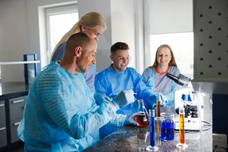 Bezpieczeństwo narodowe | Studia II stopnia w Chorzowie | Uniwersytet WSB Merito Chorzów: Studenci UWSB Merito