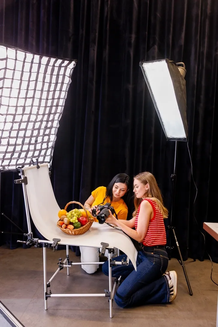 studenci fotografują