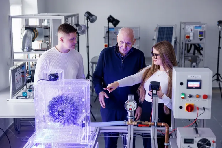 Inteligentne systemy logistyczne | Studia I stopnia w Chorzowie | Uniwersytet WSB Merito Chorzów: studenci logistyki