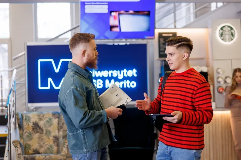 Studia hybrydowe stacjonarne – studiuj nowocześnie i zyskaj aż 3000 zł zniżki w czesnym | Aktualności | Uniwersytet WSB Merito Chorzów: Studenci UWSB Merito