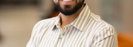 Documents required for admission | WSB Merito Bydgoszcz University: Student in a library