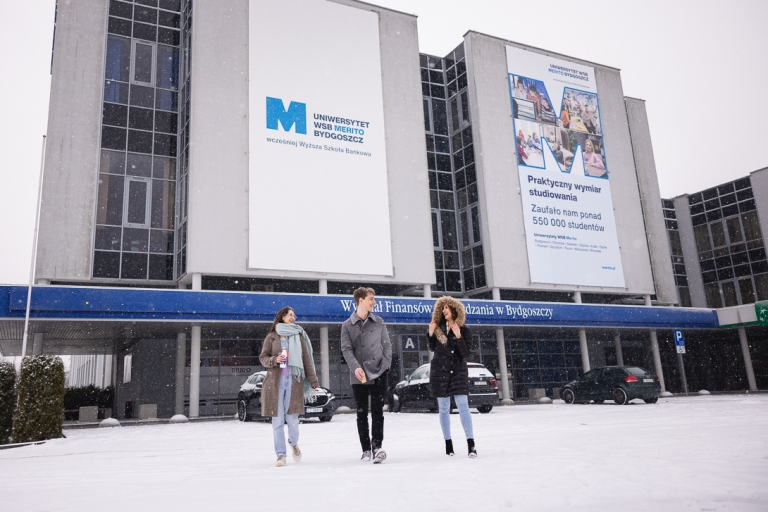Study in Poland | WSB Merito Bydgoszcz University: International Students