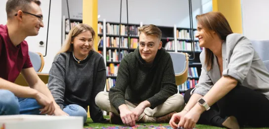 Bachelor's degree | WSB Merito Łódź University: studenci Uniwersytetu WSB Merito Łódź