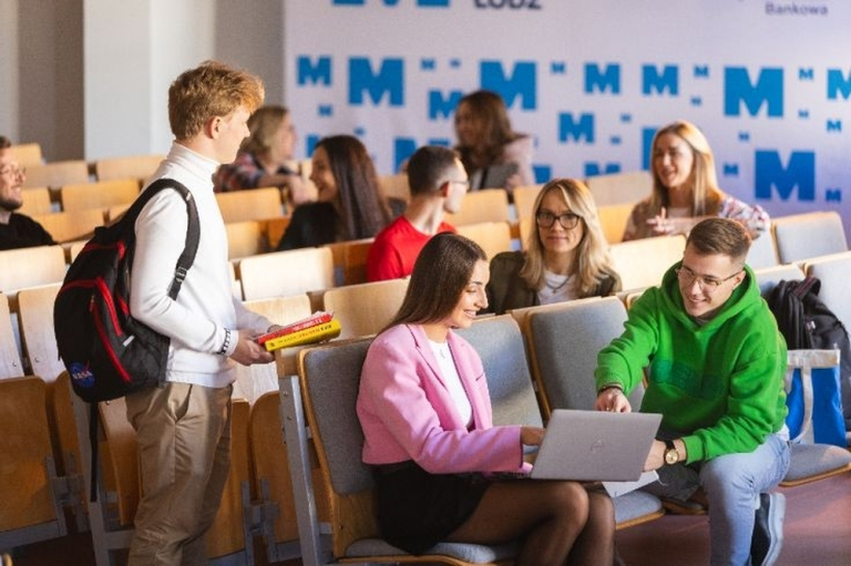 Study in Poland | WSB Merito Łódź University: International Students