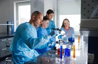 Our campus | WSB Merito Opole University: Chemisty laboratory