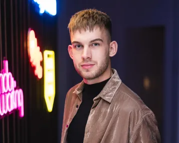 Digital university | WSB Merito Poznań University: Poznań - opinia - Natan Idczak