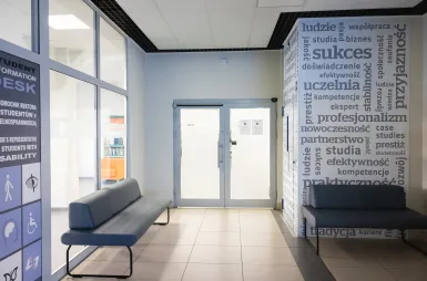 Student ABC | WSB Merito Poznań University: Poznań budynek CP