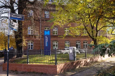 Student ABC | WSB Merito Poznań University: Poznań budynek GG