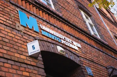 Student ABC | WSB Merito Poznań University: Poznań budynek GG