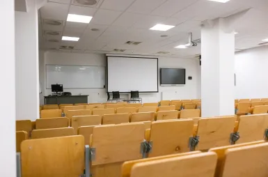 Student ABC | WSB Merito Poznań University: Poznań budynek BR
