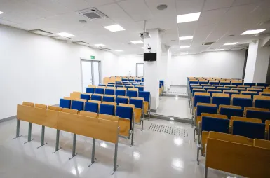 Student ABC | WSB Merito Poznań University: Poznań budynek BR
