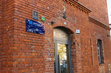 Student ABC | WSB Merito Poznań University: Poznań budynek PW