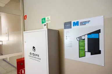 Student ABC | WSB Merito Poznań University: Poznań budynek CR