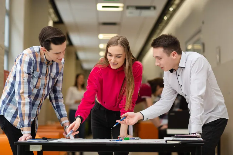 Marketing in Digital Transformation | WSB Merito Poznań University: kv_merito_poznan_bezpieczenstwo_foto