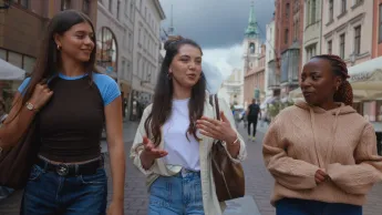 Our campus | WSB Merito Toruń University: Students of WSB Merito University in Torun