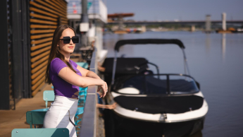 International Tourism, studia I stopnia, licencjackie i inżynierskie: Studentka na statku