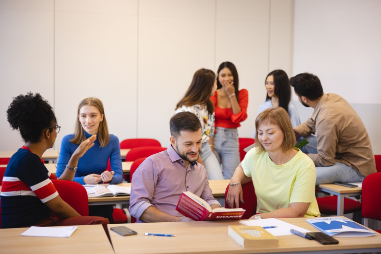 Polish language courses for foreigners | WSB Merito Warsaw University: Language courses